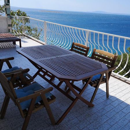 Apartments Bassi Stara Baška Exterior foto