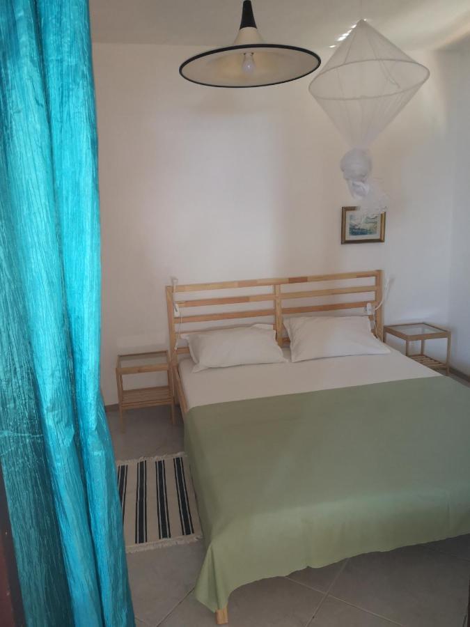 Apartments Bassi Stara Baška Exterior foto