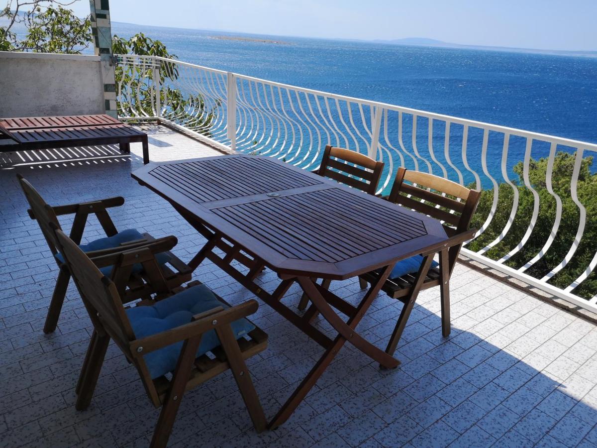 Apartments Bassi Stara Baška Exterior foto